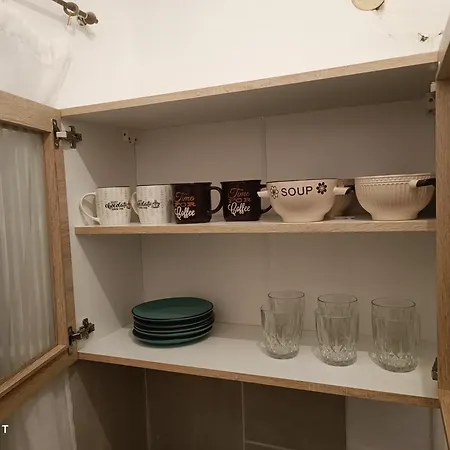 Crystal Cannon Apartament *